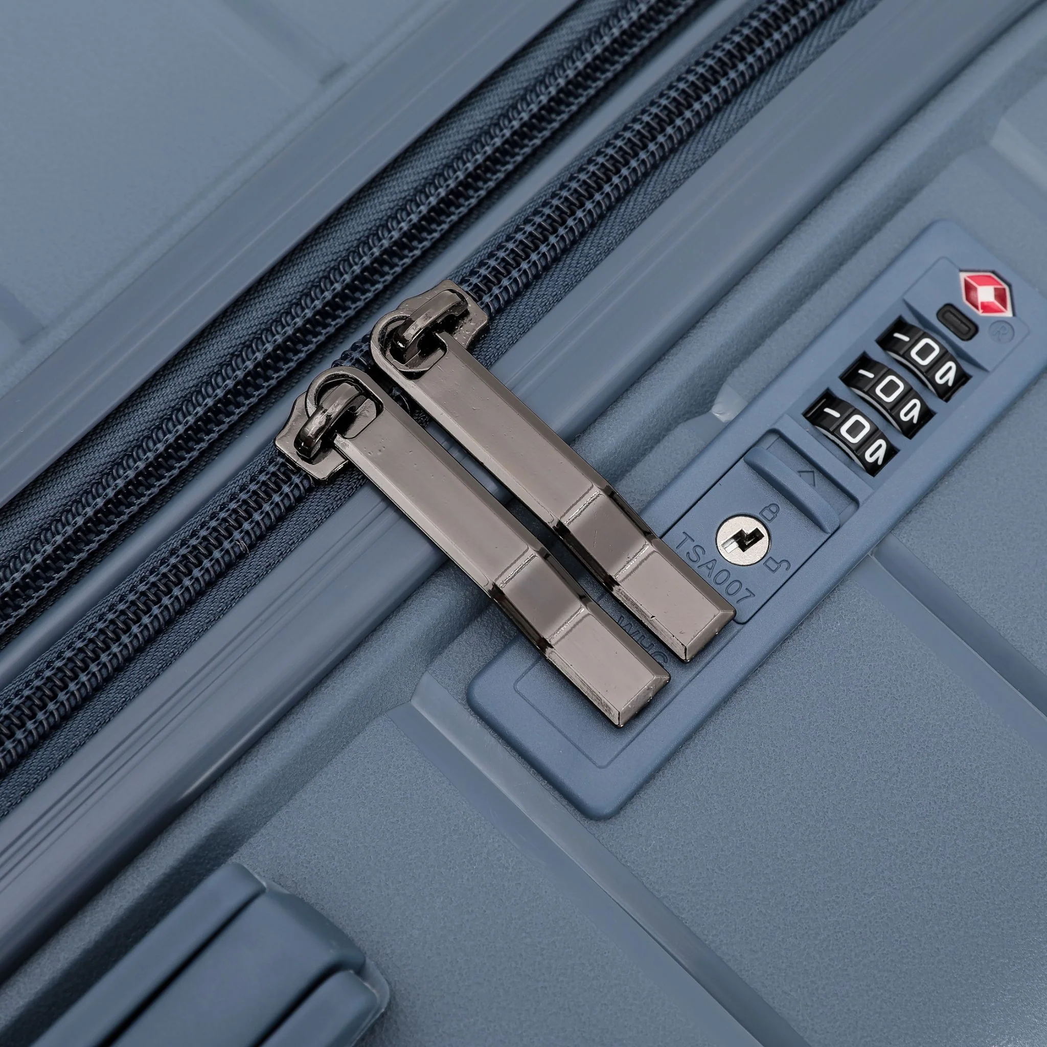 The New Zealand Luggage Co Pilot Collection Polypropylene 76cm Trolley Case NZ005A-Slate - Image 8