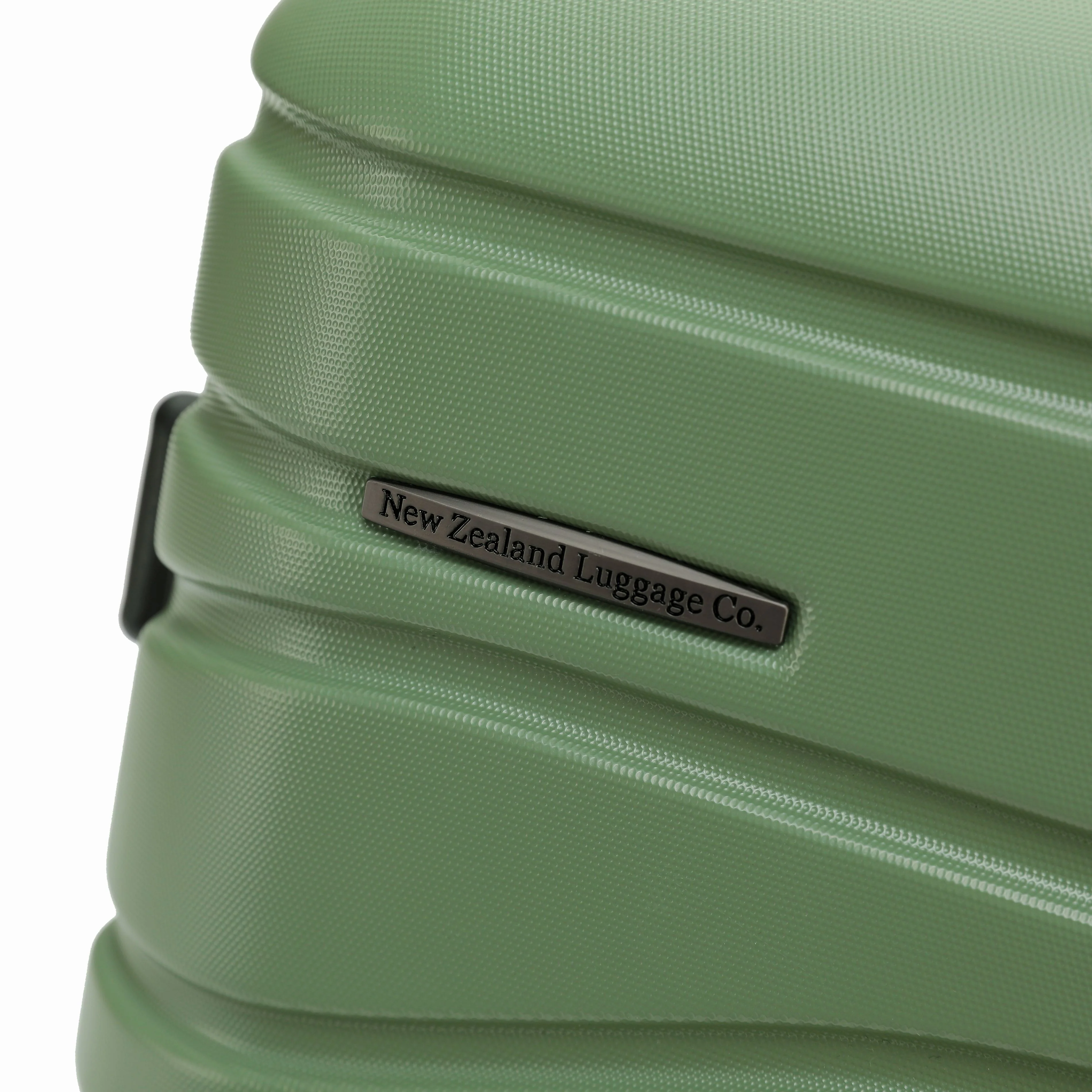 New Zealand Luggage Company Franz Josef Collection 67cm Checked trolley case SS604B-Oil Green - Image 6
